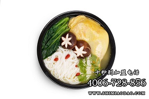 過橋米線加盟店排行，十秒到口感出眾吸引食客