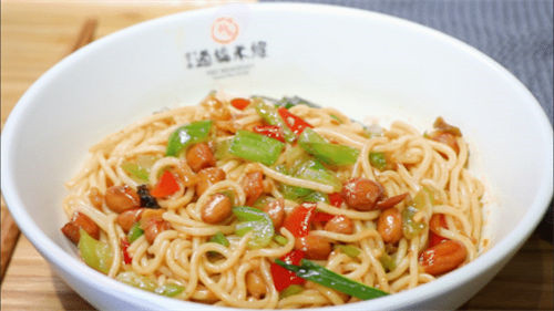 過橋米線品牌中十秒到加盟好不好？