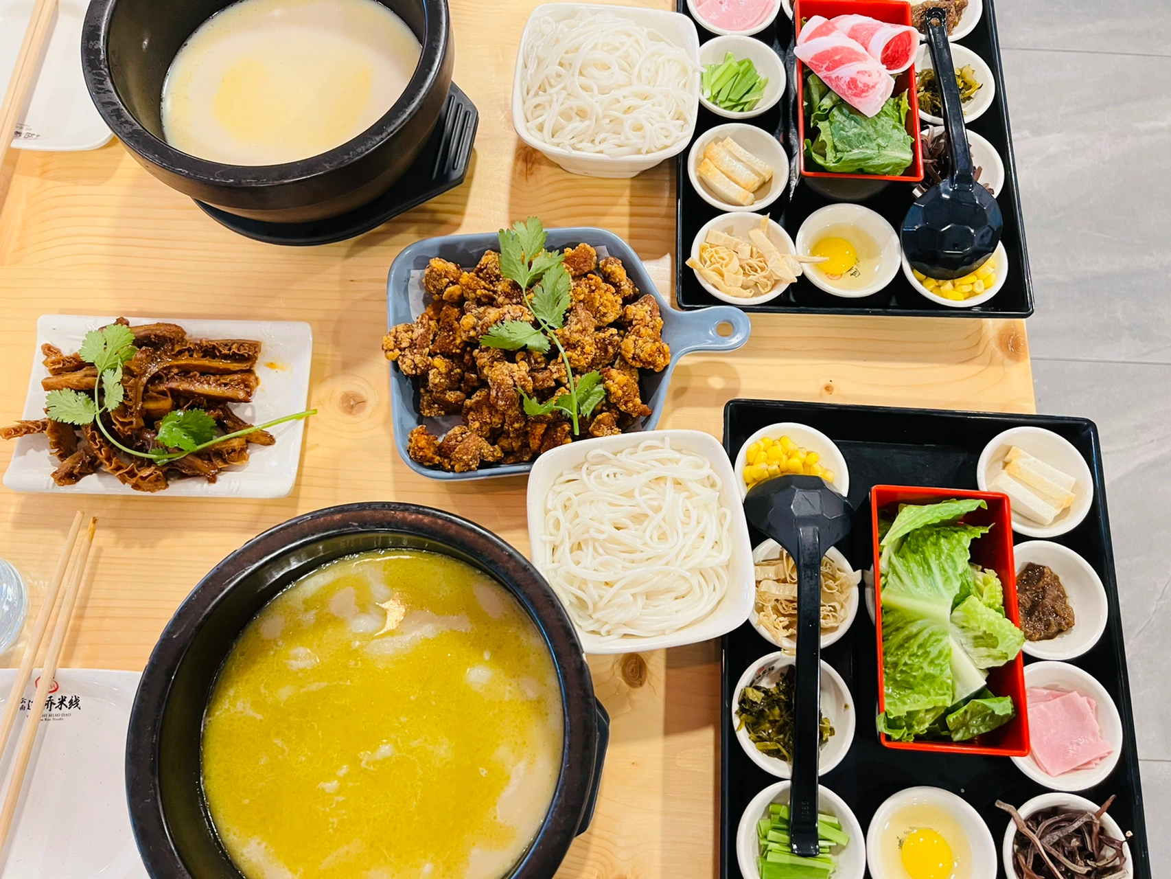 餐飲創業選擇米線加盟項目的三大優勢